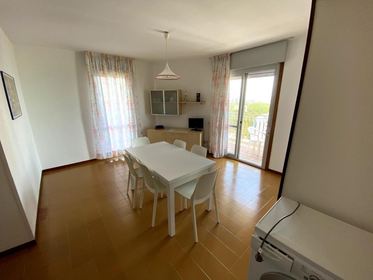 Condominio Aquilone Lignano Sabbiadoro Exterior photo